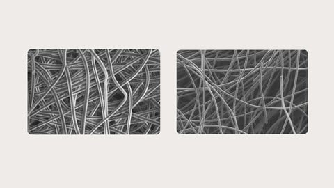 Exufiber vs. konkurrerende fiberbandasjer under et mikroskop